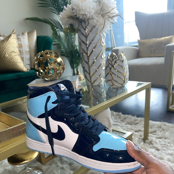 blue jordan 1 shiny